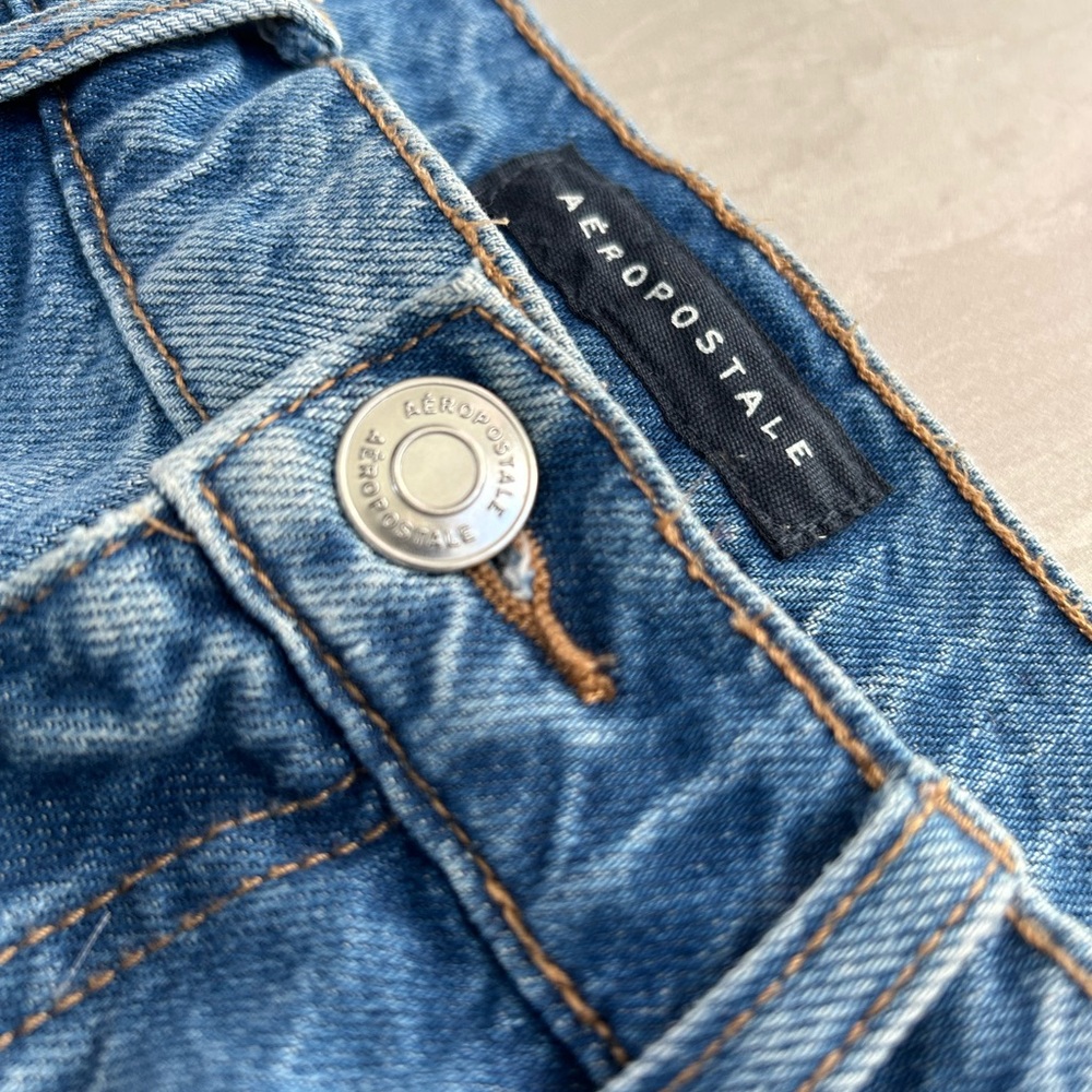 Aeropostale Ripped Blue Boyfriend Jeans - Picture 8 of 14